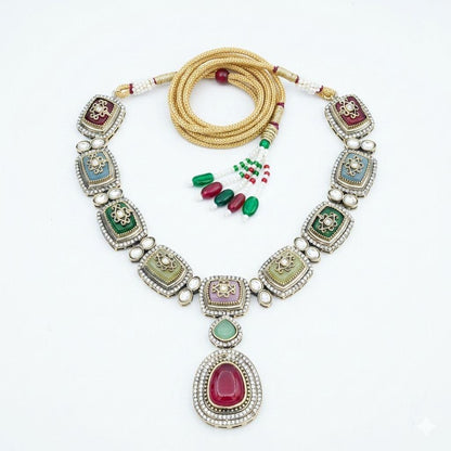 Vintage Victorian Elegance Necklace